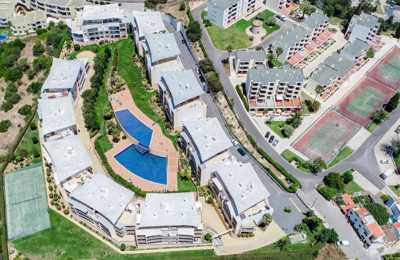 Bnb Homes Ocean View Apartment With Relax Terrace, 2 Swimming Pools & Tennis Court Albufeira Exteriér fotografie