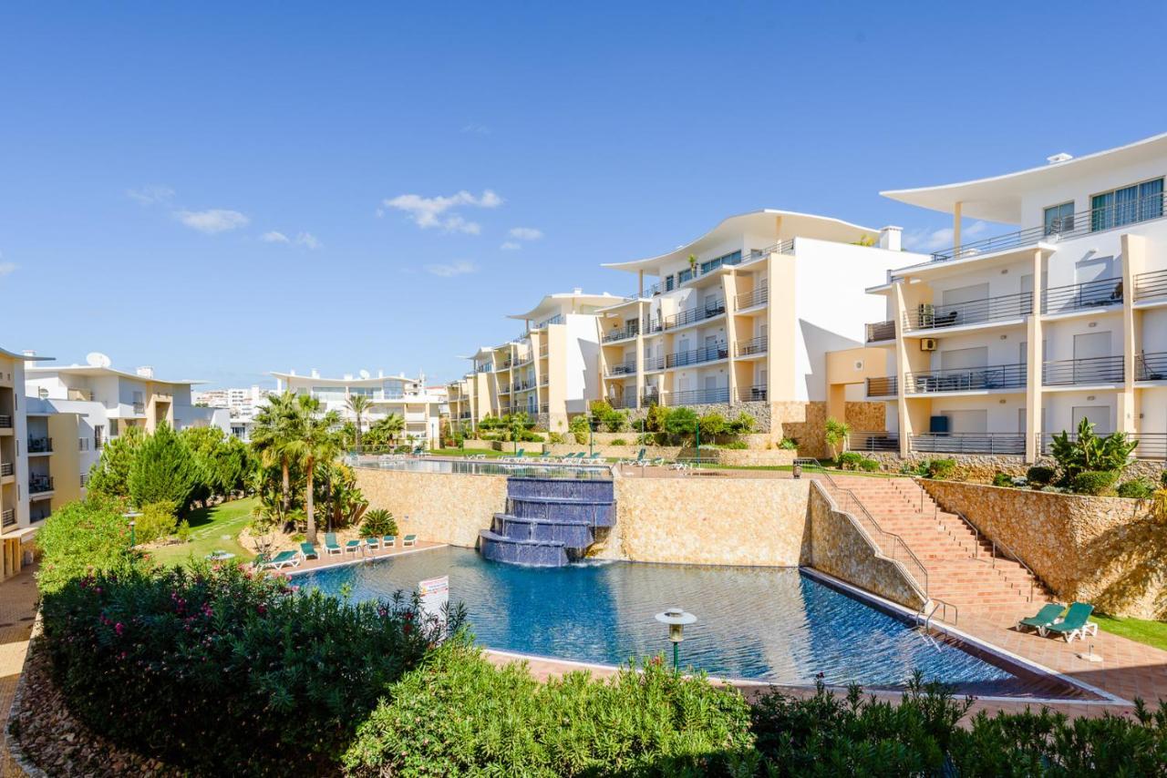 Bnb Homes Ocean View Apartment With Relax Terrace, 2 Swimming Pools & Tennis Court Albufeira Exteriér fotografie