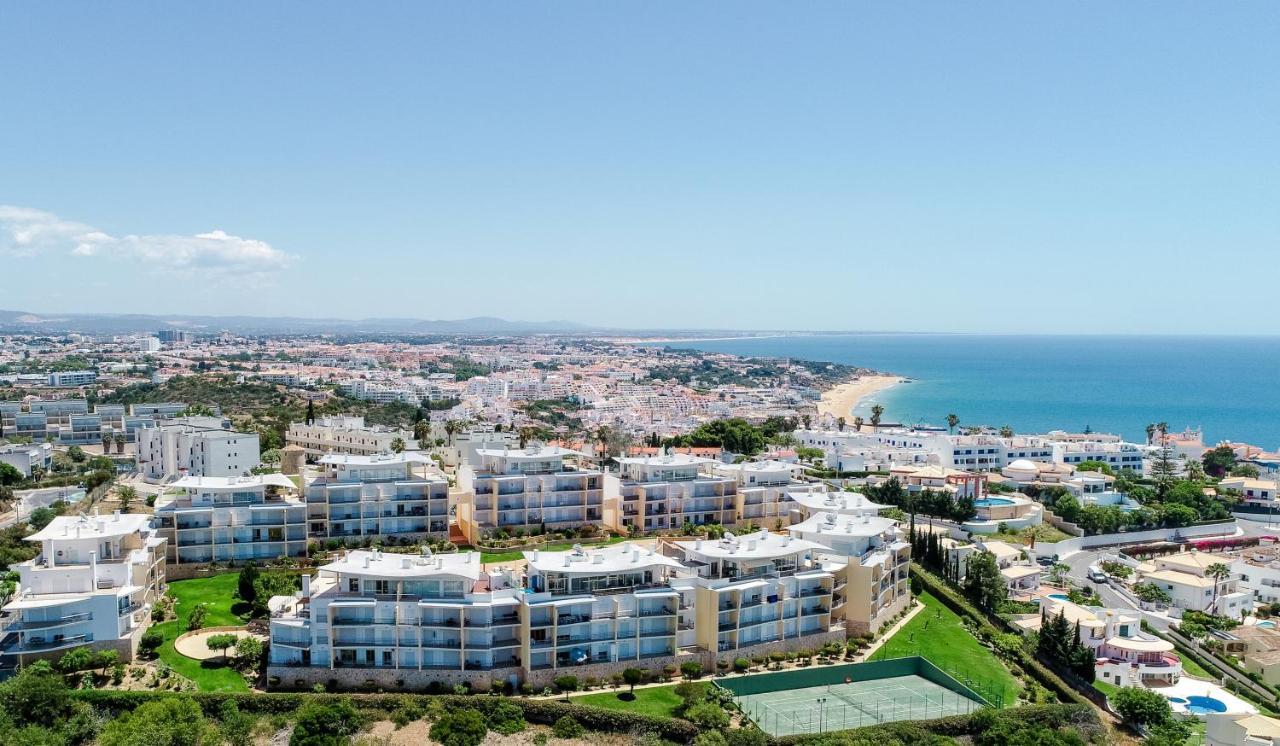Bnb Homes Ocean View Apartment With Relax Terrace, 2 Swimming Pools & Tennis Court Albufeira Exteriér fotografie