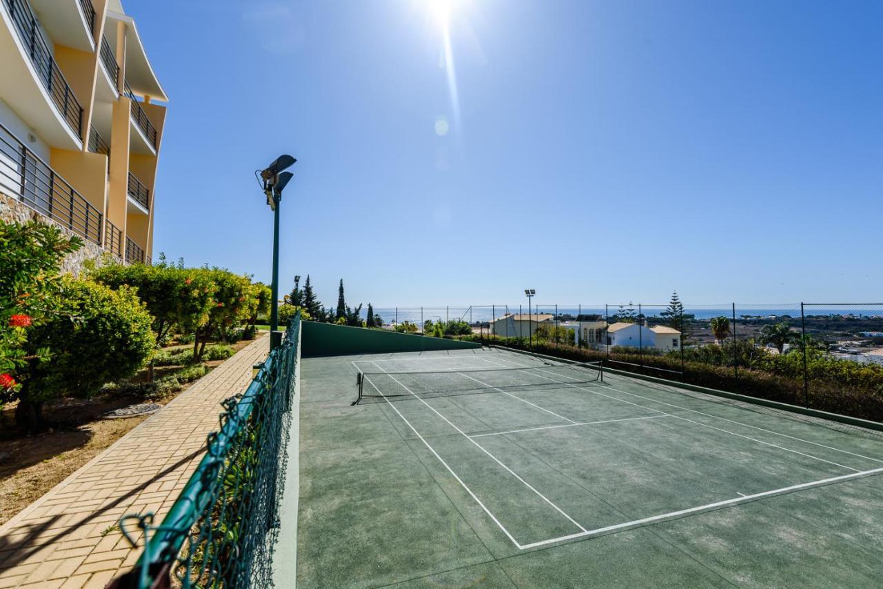 Bnb Homes Ocean View Apartment With Relax Terrace, 2 Swimming Pools & Tennis Court Albufeira Exteriér fotografie