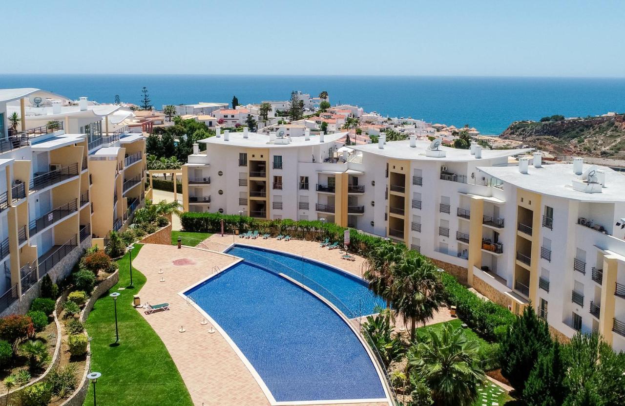 Bnb Homes Ocean View Apartment With Relax Terrace, 2 Swimming Pools & Tennis Court Albufeira Exteriér fotografie