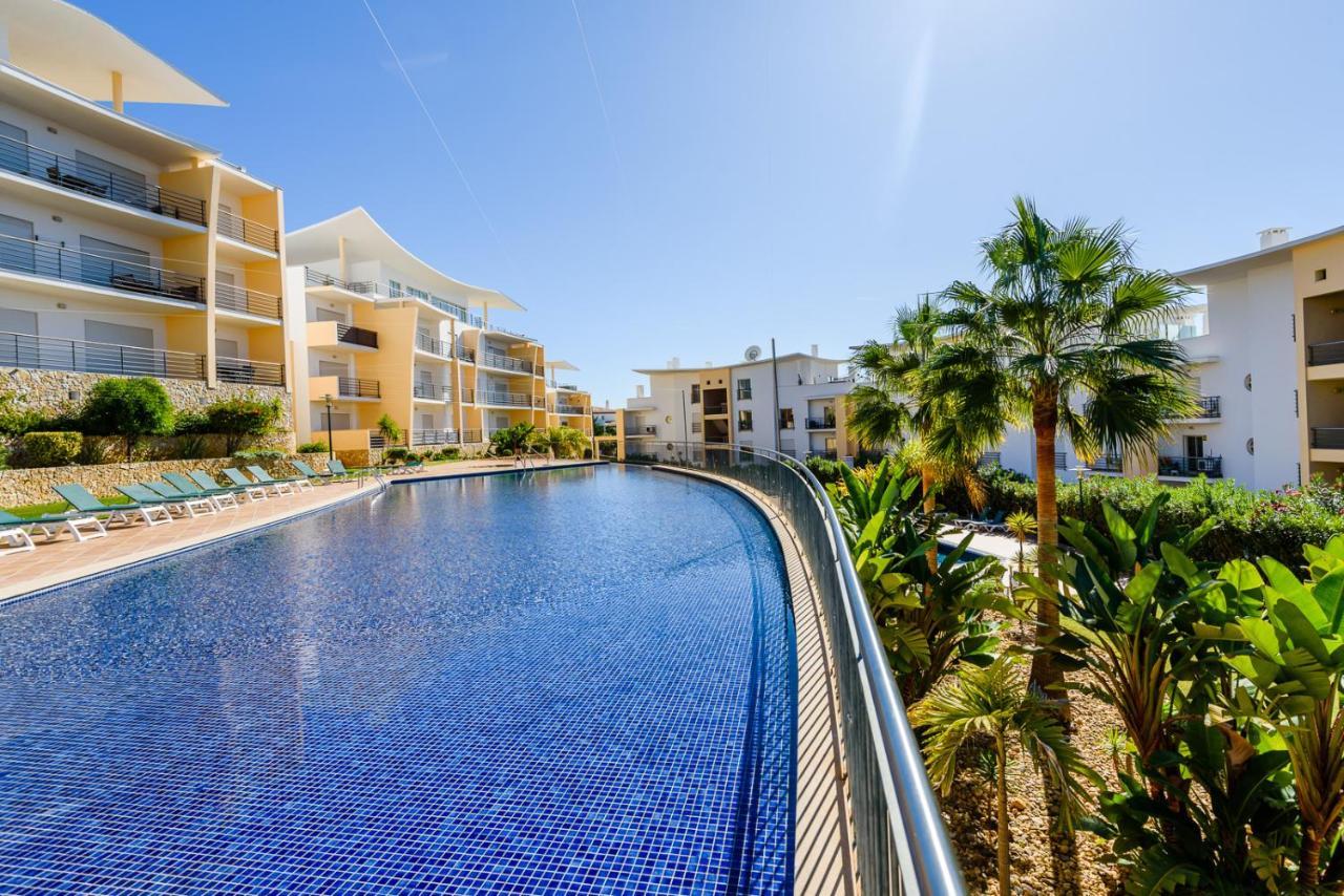 Bnb Homes Ocean View Apartment With Relax Terrace, 2 Swimming Pools & Tennis Court Albufeira Exteriér fotografie