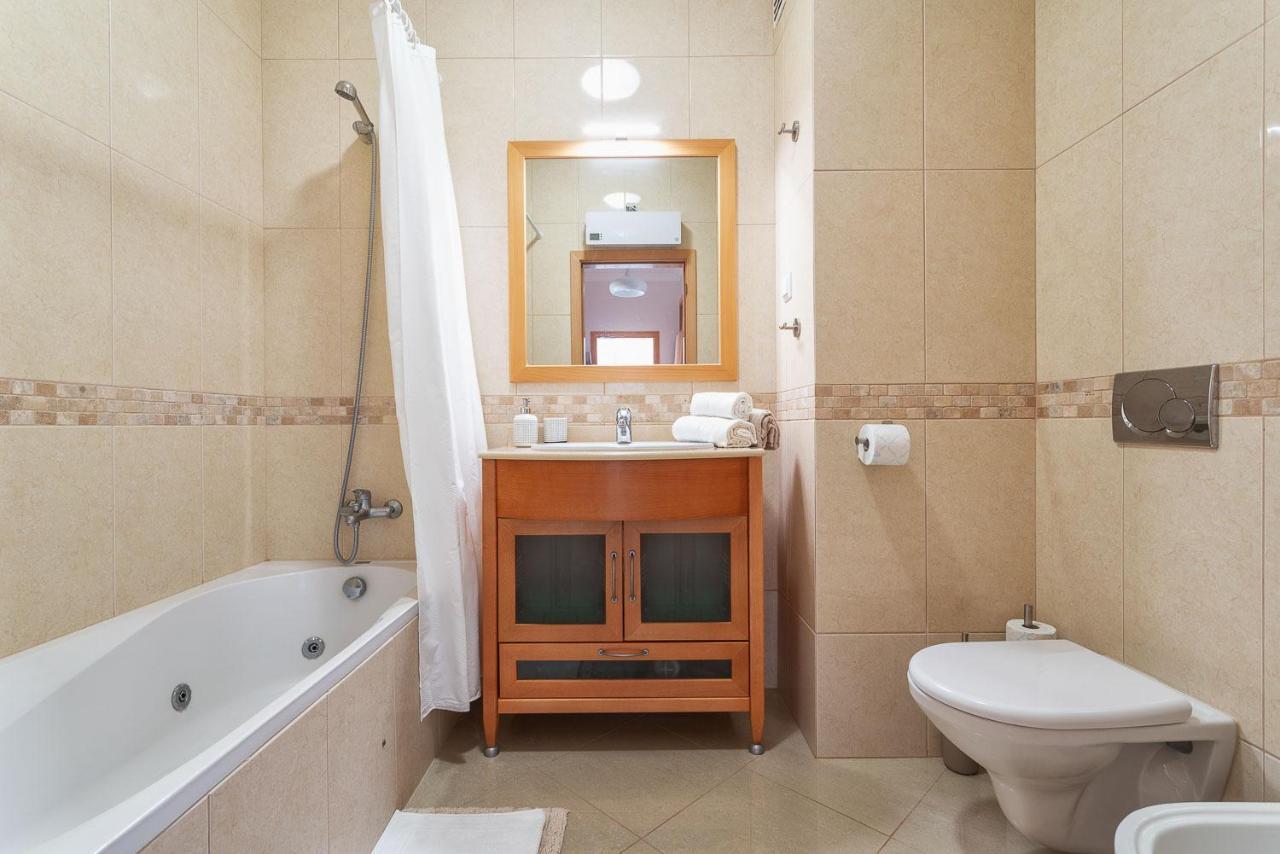 Bnb Homes Ocean View Apartment With Relax Terrace, 2 Swimming Pools & Tennis Court Albufeira Exteriér fotografie