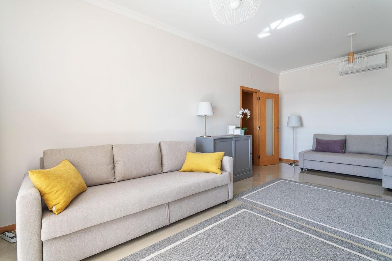 Bnb Homes Ocean View Apartment With Relax Terrace, 2 Swimming Pools & Tennis Court Albufeira Exteriér fotografie